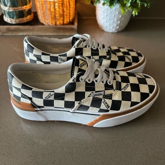 RARE!! VANS ERA Stacked Checkerboard Sneaker - Picture 3 of 10